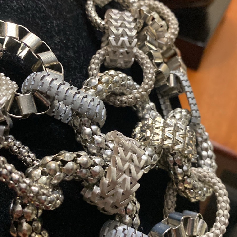 Variety Mesh Bib Necklace - Picture 7 of 7